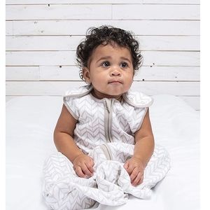 NWT organic sleep sack size L 12-18mos GOTS certified cotton neutral chevron